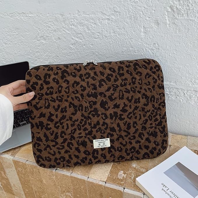 Leopard Puffy Laptop Sleeve 11,13,15 Inch Cheetah Print Quilted Laptop Case Protective Padded Computer Sleeve for MacBook (Coffee, 13-14 Inch)