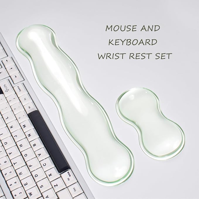 Clear Gel Mouse Wrist Rest, Green Cool Soft Ergonomic Wrist Rest, Relax Your Wrist, Cute Ergonomic Silicone Wrist Rest for Laptop Computer Office & Home (Green-Short)