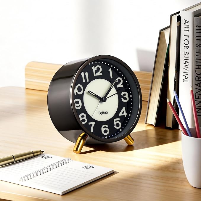 Tetino Analog Alarm Clock,Super Silent Non Ticking Small Clock with Night Light, Battery Operated, Simple Design, for Bedroom, Bedside, Desk, Adult, Kid, Gift,Ideal Decor (Light Luxury Gray)
