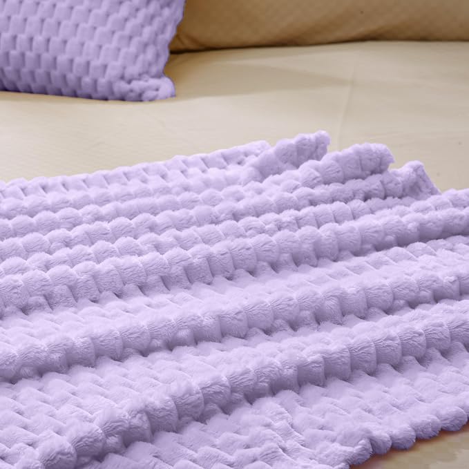 Vessia Flannel Fleece Twin Size Blanket(60x80 inch), 3D Jacquard Light Purple Fuzzy and Warm Blanket for Couch, Sofa, 300GSM Super Soft Touch Cozy Lightweight Bed Decor for All-Season