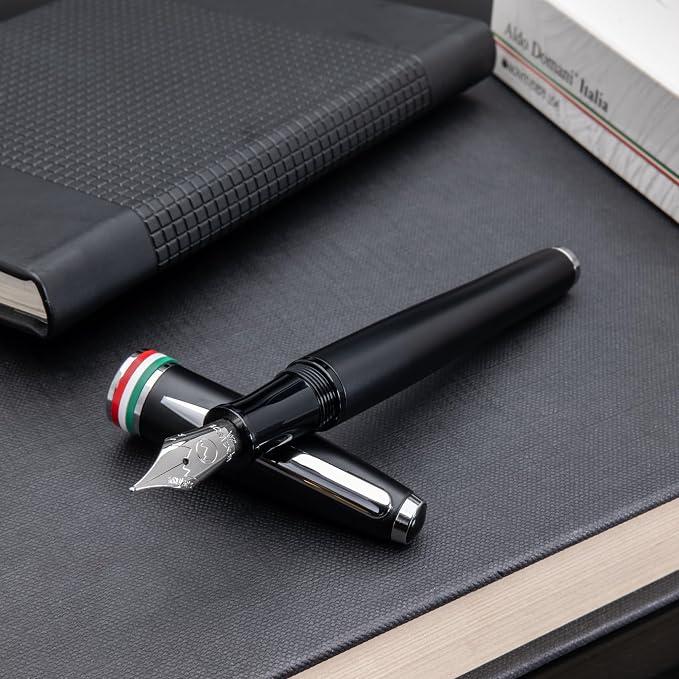 Monteverde USA Aldo Domani Italia Fountain Pen Matte Black - Medium Nib - Luxury Writing Pen - Italian Design - JoWo Stainless Steel Nib - Smooth Ink Flow - Refillable - Gift Box Included