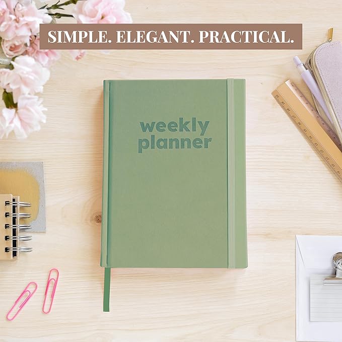 Rileys & Co Undated Daily Planner 8 x 6 in, Day Schedule Planner & Agenda Book, Journal with Goal & Habit Tracker, No Dates Dateless Annual Organizer for Work, School & Home - Green