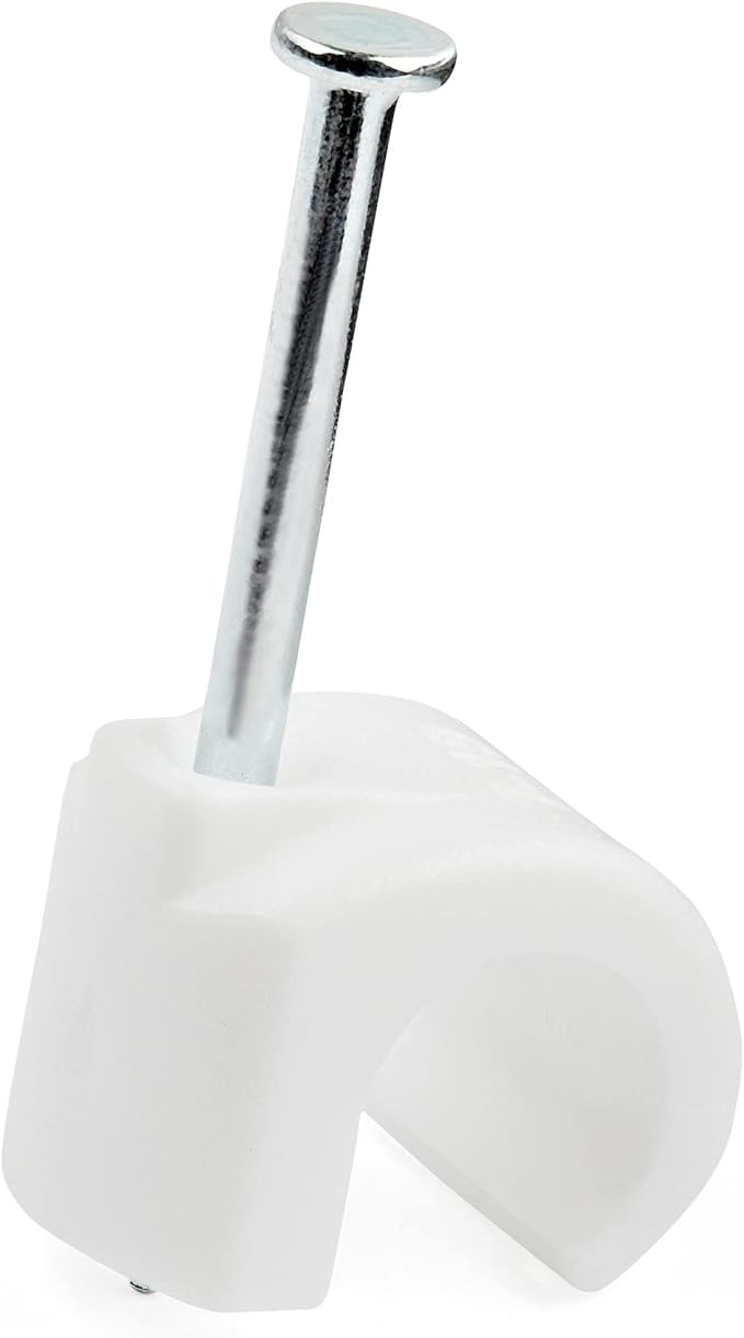 StarTech.com 100 Pack Large Cable Clips with Nail - Reusable - Nail-in Clamps - Wire Holding Clips - Ethernet Cord/AV/Coax Cable Fasteners - Brick/Drywall Mounting Cable Tacks - White - TAA
