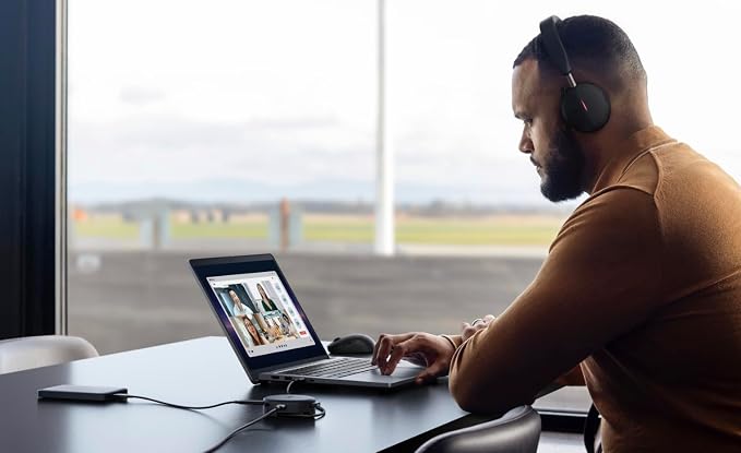 Dell Pro 7-in-1 USB-C Travel Hub - DA326 - Plug and Play, Featuring 2× USB-C, 2× USB-A, 1x HDMI 2.1, 1x 2.5Gbps Ethernet, and 1x DisplayPort 1.4, Limited Warranty 3 Year
