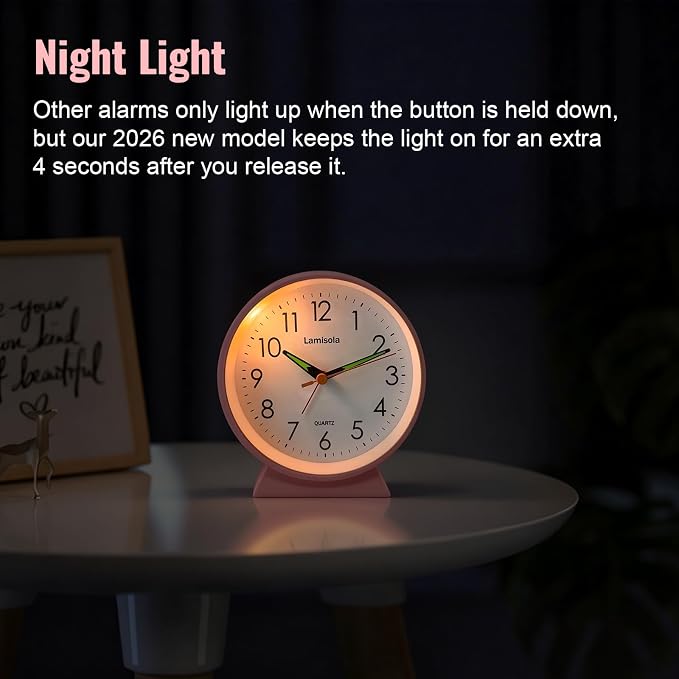 4.5 Inch Small Pink Analog Alarm Clock, Retro Battery Operated Desk Clock with Night Light Stays On 4 Seconds Vintage Metal Table Clock for Bedside, Nightstand, Bedroom, Office, Bathroom - Pink