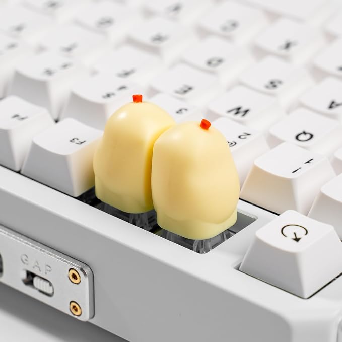 Cute Duck Mechanical Keyboard Keycaps, Cream Yellow Resin, 1U Size, MX Switch Compatible, Decorative Hugging Design, 2 Piece Set