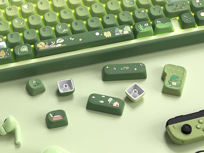 dagaladoo Matcha Green Frog Cute Keycap Set, PBT Custom Keyboard caps 60% 75% 100%,dye Sublimation,MOA Profile keycaps for Mechanical Keyboard, Compatible with ANSI/ISO,TKL, Full-Sized Layout