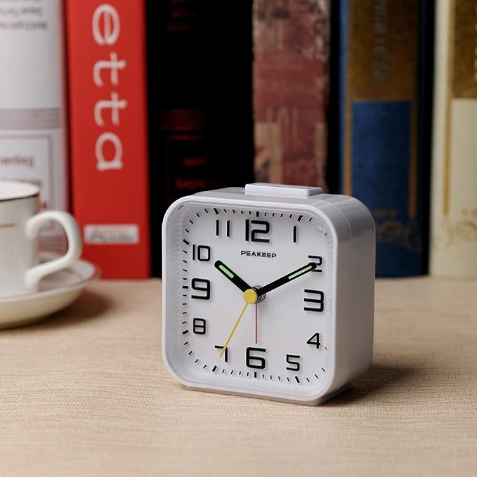 Peakeep 3D Numbers No Tick-Tock Analog Alarm Clock Classic Beep Sound | Snooze, Manual Light and Battery Powered Small for Travel (White-3D)