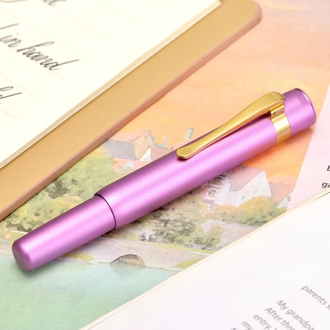 HONG DIAN M2 Black Forest Mini Fountain Pen, Medium Soft Golden Nib & Sleek Shape Aluminium Short Pocket Travel Pen (Lilac Purple)