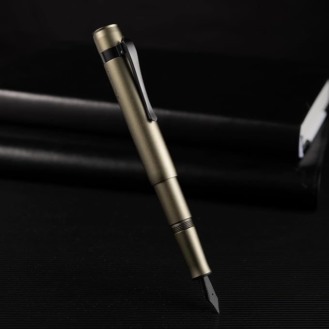 HONG DIAN M2 Black Forest Mini Fountain Pen, Long Blade Nib & Sleek Shape Aluminium Short Pocket Travel Pen (Army Green)