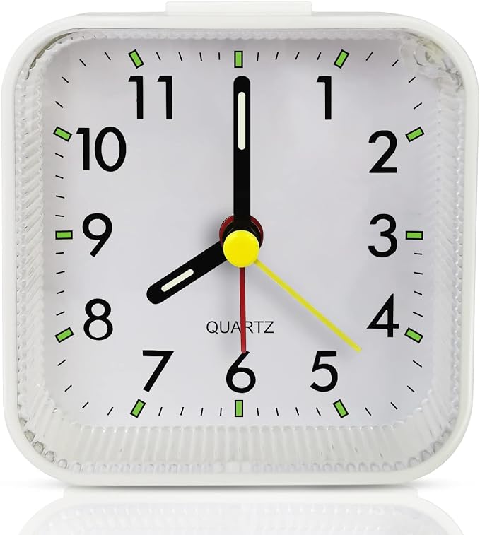 Lamisola Small White Kids Desk Battery Alarm Clock, Analog Travel Clock, Quieter Bedside Clocks for Bedrooms Bathroom Living Room Kitchen Shelf