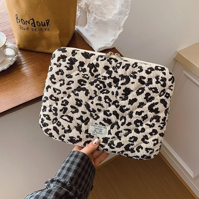 Leopard Puffy Laptop Sleeve 11,13,15 Inch Cheetah Print Quilted Laptop Case Protective Padded Computer Sleeve for MacBook