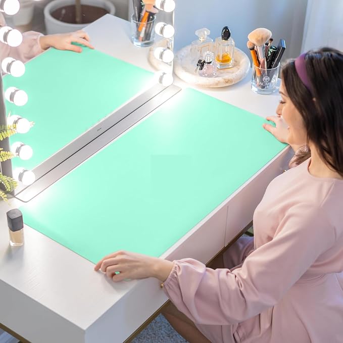 Makeup Mat, Dual-Sided Waterproof Vanity Protector Mat, Non-Slip PU Laptop Pad, Large Mouse Mat, Dresser Cover Accessories, Writing Desk Pad for Office and Home Decor, 31.5" x 15.7"