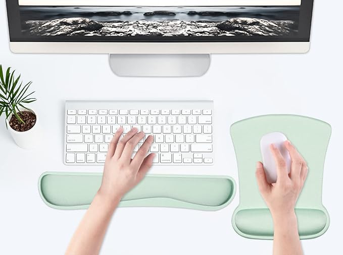 Ergonomic Keyboard Wrist Rest Memory Foam and Soft Gel Mouse Pad | Smooth Surface, Anti-Slip Base, Easy Typing and Pain Relief for Gaming, Office, Laptop, Green