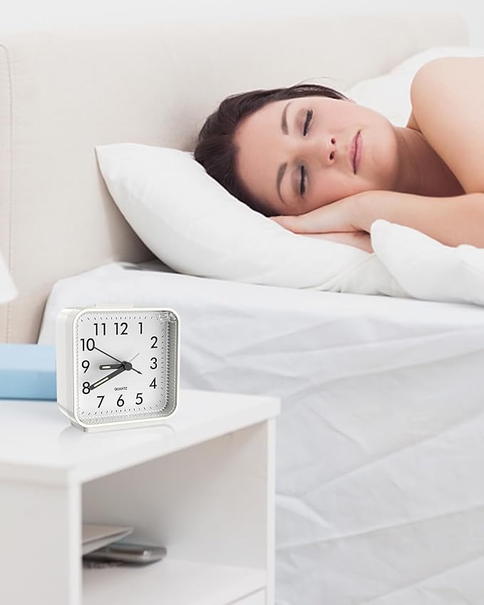 AMIR Analog Silent Non Ticking Small Clock, Travel Analog Alarm Clock | Snooze & Light, Ascending Beep Sounds, Battery Operated Loud Alarm Clock for Bedroom