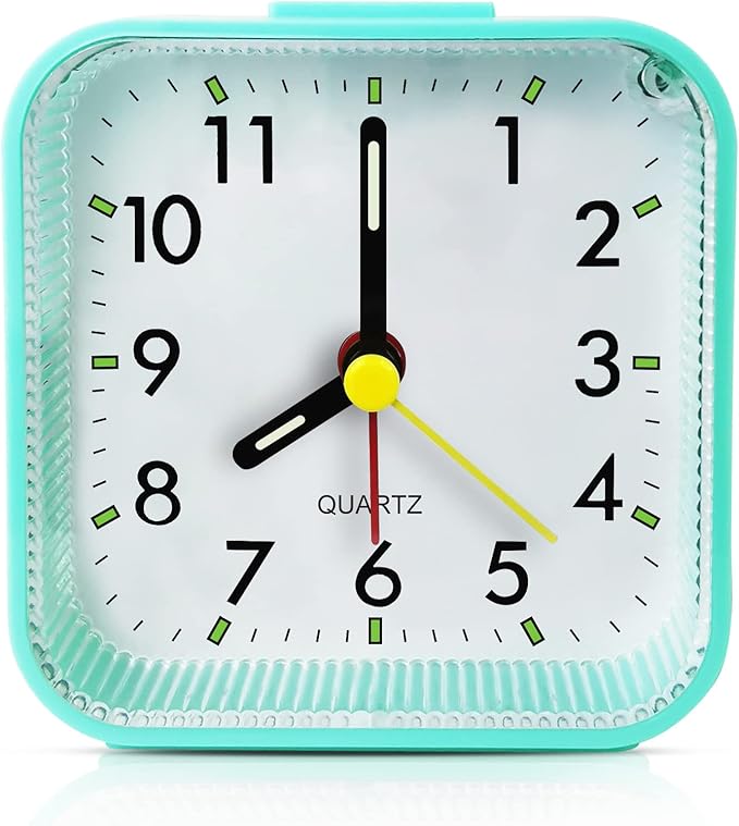 Lamisola Small Battery Operated Analog Alarm Clock, Travel Clock, Quieter Bedside Clocks for Bedrooms Bathroom Shelf Desk, Green