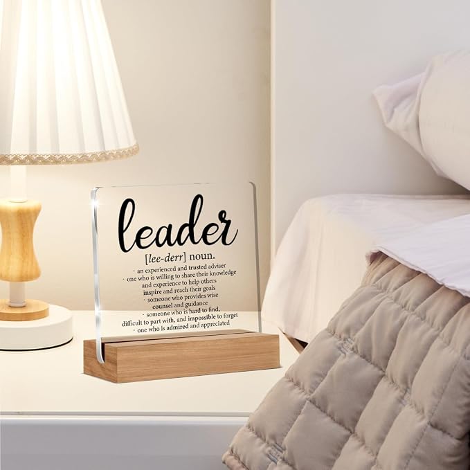 Oqtumes Leader Appreciation Gifts for Boss Mentor Manager Leadership Leader Definition Clear Desk Decorative Sign Acrylic Sign With Wooden Stand for Desk Table Shelf