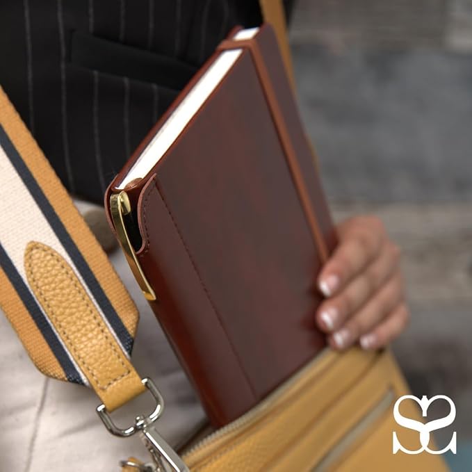 SETTINI® Lined Journal - Cat Journal for Writing Gift Set - Hardcover Vegan Leather, Includes Luxury Pen in a Unique Pen Holder, 192 Pages, A5, Birthday Gift, Journal for Women