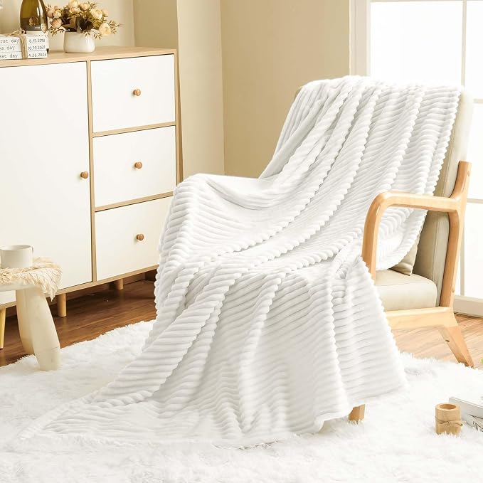 Vessia Flannel Fleece Throw Blanket for Couch,Sofa,Bed, 300GSM Microfiber White Striped Chair Blanket,Super Soft Warm Cozy Lightweight Ribbed Throw for All-Season