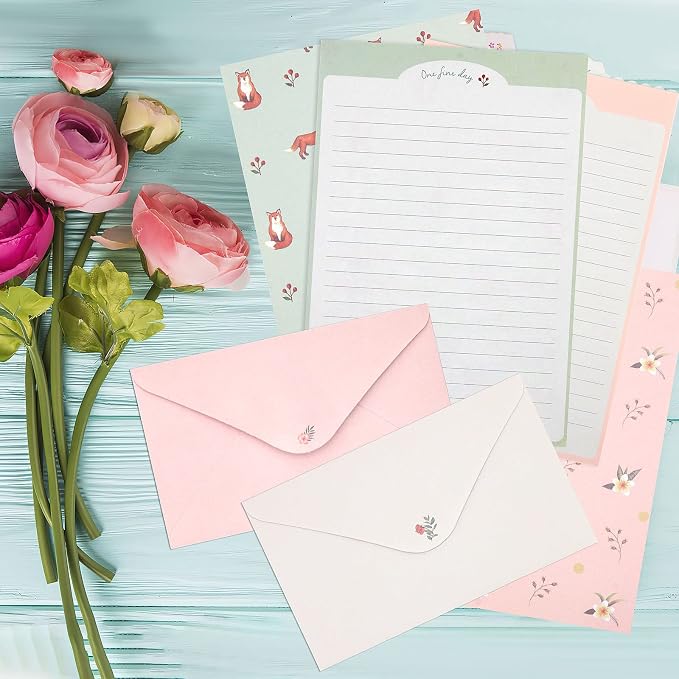 KSIWRE Stationary Paper and Envelopes Set, 36 PCS Lined Stationary Writing Paper with 18 PCS Matching Envelopes, Fresh Floral Style Letter Writing Paper for Invitations Gifts Holiday Wishes