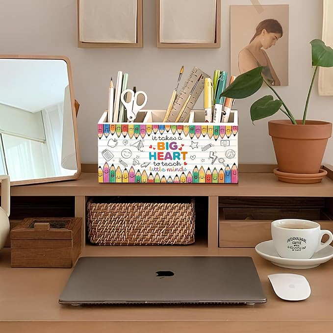 Teacher Pen Pencil Holder for Desk, Teacher Appreciation Gifts, It Takes a Big Heart to Help Shape Little Minds Wooden Box Sign Decorations for Office Classroom Desk Tabletop
