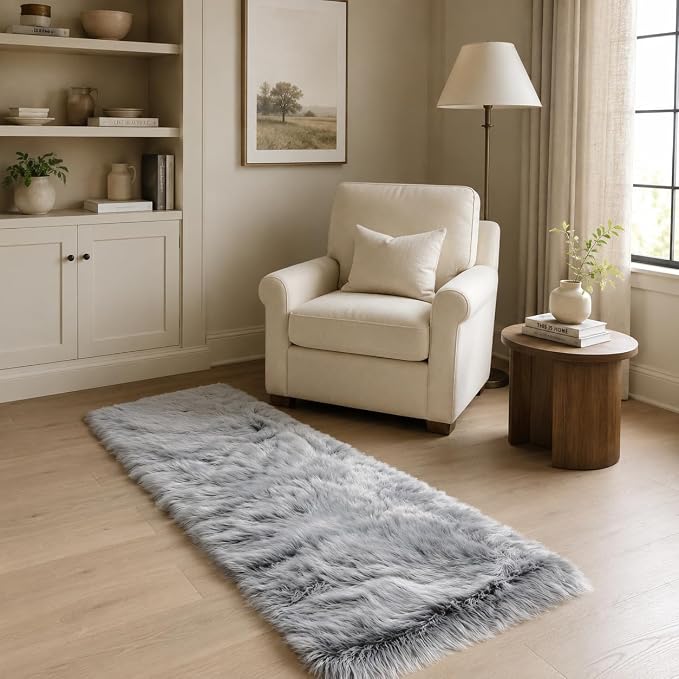 EasyJoy Faux Sheepskin Rug, Fluffy Faux Fur Rug, Ultra Soft Shag Area Rug with Non-Slip Backing for Bedroom, Living Room, Nursery, Kids Room(2x6 ft Rectangle, Frosted Bottom Gray)