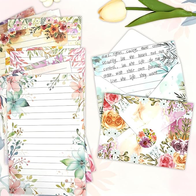 FUNCLASS 160 Pcs Stationery Set Letter and Envelopes – 50 Lined Stationery Paper and 50 Matching Envelopes, 5.5 x 8.25 Inches Letter Writing Stationery for Home, Office, School (Floral)