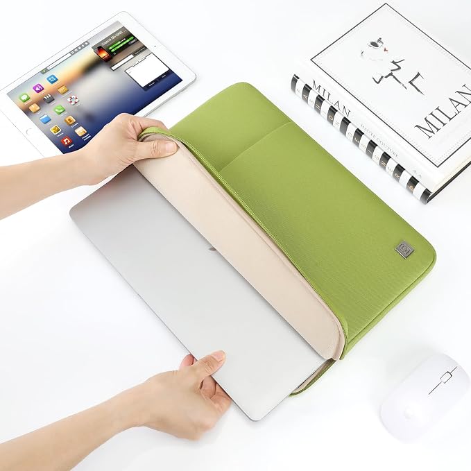 DOMISO Laptop Case Laptop Sleeve Cover for 16 inch MacBook Pro M4/M3/M2/M1 Pro/Max A3403 A3186 A2991 A2780 A2485 A2141,Compatible with 15.6 inch HP Lenovo Dell XPS 16, Tender Green