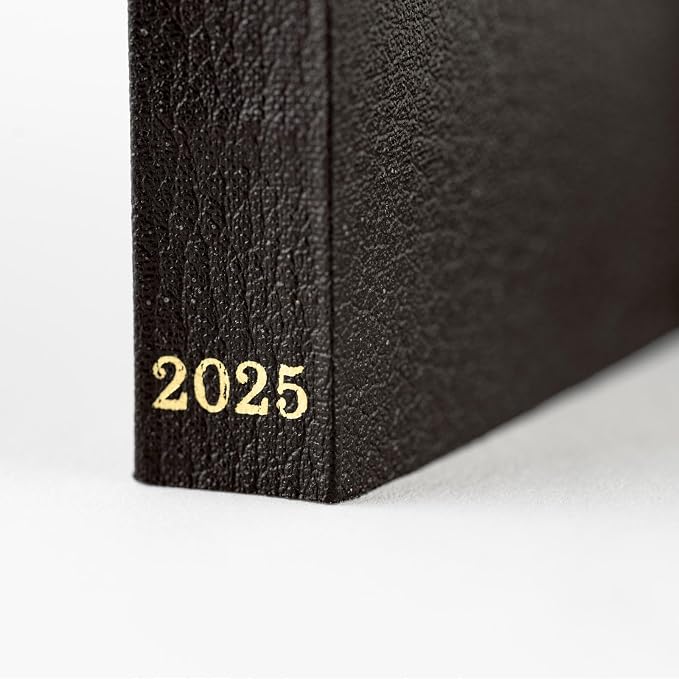 Hobonichi Techo 2025 Planner Book [English/A6/January Start/Monday Start/Planner]