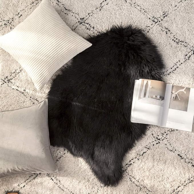 MIULEE Fluffy Rug Soft Shaggy Faux Fur Area Rug Luxury Plush Sheepskin Carpet for Halloween Bedroom Living Room Sofa Chair 2 x 3 Feet, Black