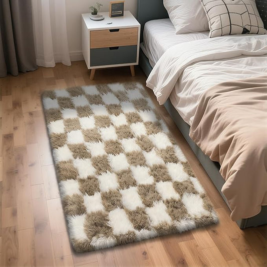 Checkered Rug for Bedroom, 3x5 Beige and White Area Rugs, Classic Checkered Carpets Shag Area Rug, Bedside Rugs for Living Room Bedroom Room Home Decor