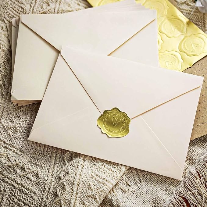 Stationery Set,Premium Velvet-Touch envelopes 4x6 Envelopes 14 PCS with 28 PCS Stationery Paper,Unique Design Colors for Love Letter, Party Invitations (Ivory White)