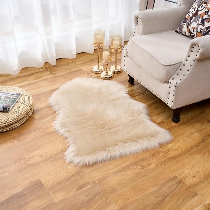 EasyJoy Ultra Soft Fluffy Shaggy Area Rug Faux Fur Rug Chair Cover Seat Pad Fuzzy Area Rug for Bedroom Floor Sofa Living Room (2 x 3 ft Sheepskin, Beige)