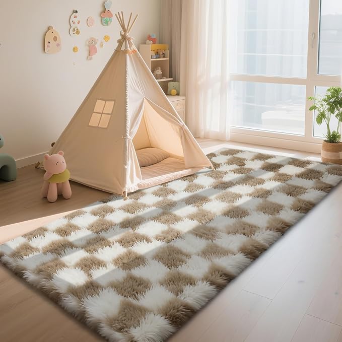 Checkered Rug for Bedroom, 2x6 Beige and White Area Rugs, Classic Checkered Carpets Shag Area Rug, Bedside Rugs for Living Room Bedroom Room Home Decor