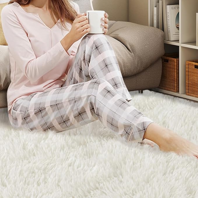 Mugorn Small Soft Shag Rugs for Bedroom, 4x6 Fluffy Area Rugs for Living Room