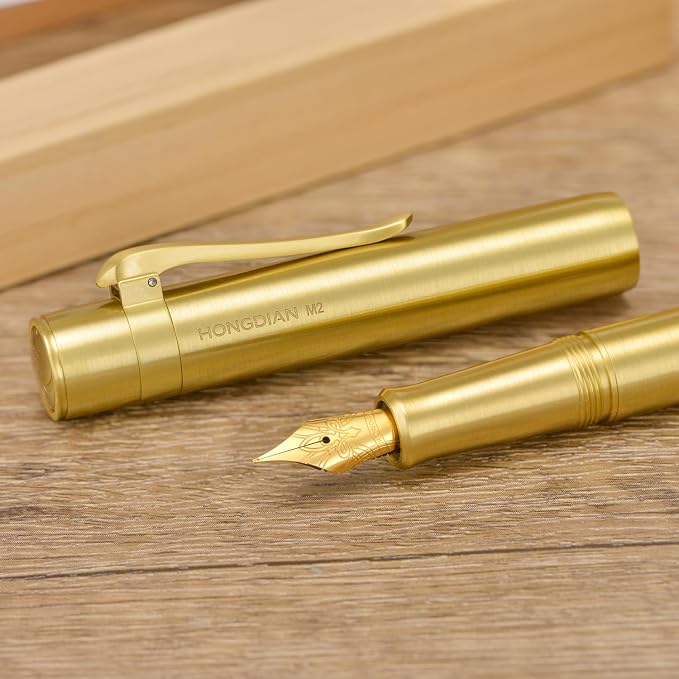 HONG DIAN M2 Mini Brass Fountain Pen with Bent Nib, Sleek Shape Short Pocket Travel Pen (Glossy Brass)
