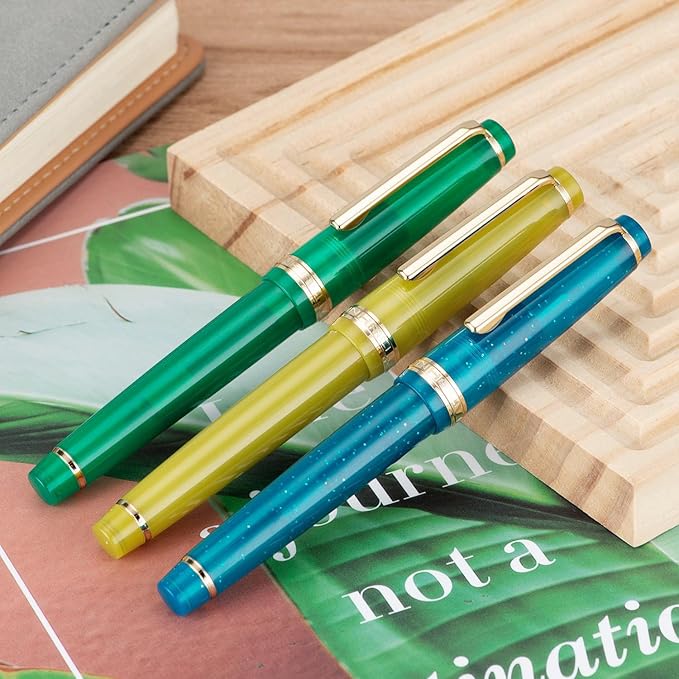 Jinhao 82 Acrylic Fountain Pen, Iridium Medium Nib with Ink Converter, Transparent Peacock Blue Fluorescent Classic Design Smooth Writing Pen (Gold Trim)