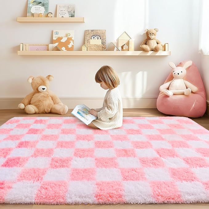 Checkered Rug 4x6 for Bedroom, Ultra Fluffy Shag Area Rugs for Living Room, Upgrade Anti-Skid High Pile Soft Rug Fuzzy Carpet for Living Room Bedroom Kids Room Nursery, Dorm Home Decor, Pink and White