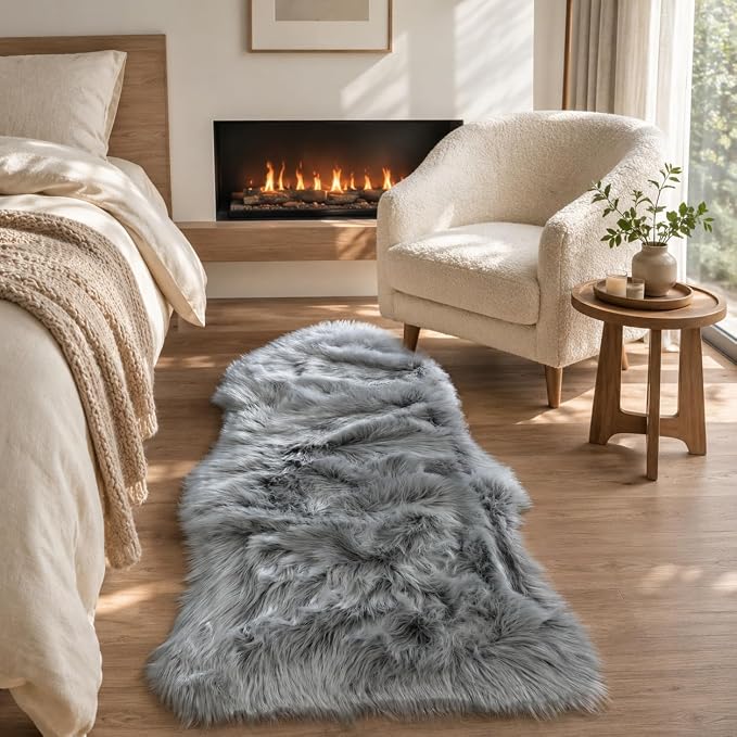 EasyJoy Faux Sheepskin Rug, Fluffy Faux Fur Rug, Ultra Soft Shag Area Rug with Non-Slip Backing for Bedroom, Living Room, Nursery, Kids Room(2 x 4 ft Sheepskin, Frosted Bottom Gray)