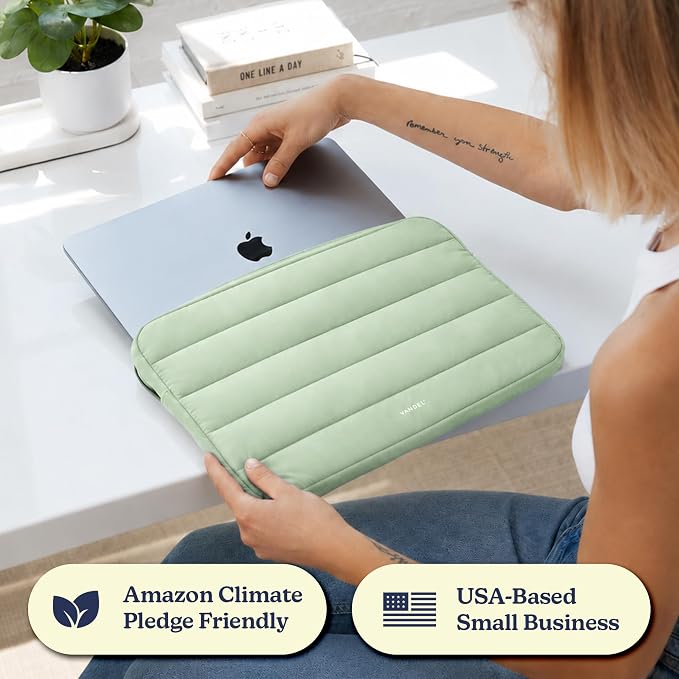 Vandel Portable Electronic Device Cover, Laptop Sleeve 15-16 Inch for Women and Men, Compatible with MacBook Pro, HP, Dell, Asus, Lenovo, Protective but Soft, Fits in Your Bag, Unique Puffy Design