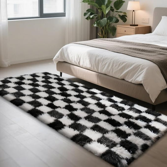 Checkered Rug for Bedroom, 3x7 Black and White Area Rugs, Classic Checkered Carpets Shag Area Rug, Bedside Rugs for Living Room Bedroom Room Home Decor