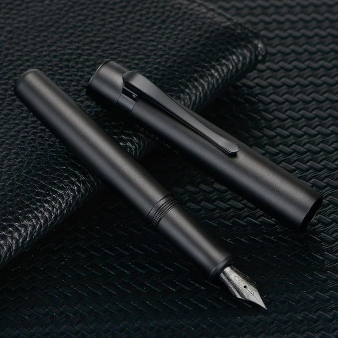 HONG DIAN M2 Black Forest Mini Fountain Pen, Medium Soft Nib & Sleek Shape Aluminium Short Pocket Travel Pen (Matte Black)
