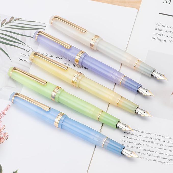 Jinhao 82 Acrylic Fountain Pen, Iridium Fine Nib with Ink Converter, Transparent Purple Classic Design Smooth Writing Pen (Gold Trim)