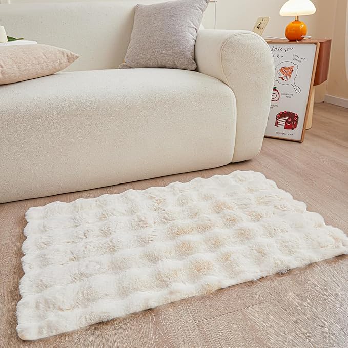 Creamy White Rabbit Plush Rug 2'x3', Fluffy Faux Fur Shaggy Area Rug for Nursery, Kids Room Decor, Soft Fuzzy Carpet for Living Room, Bedroom, Teen Girls Room