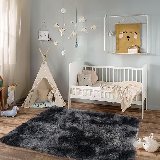 Mugorn Small Soft Shag Rugs for Bedroom, 3x5 Fluffy Area Rugs for Living Room
