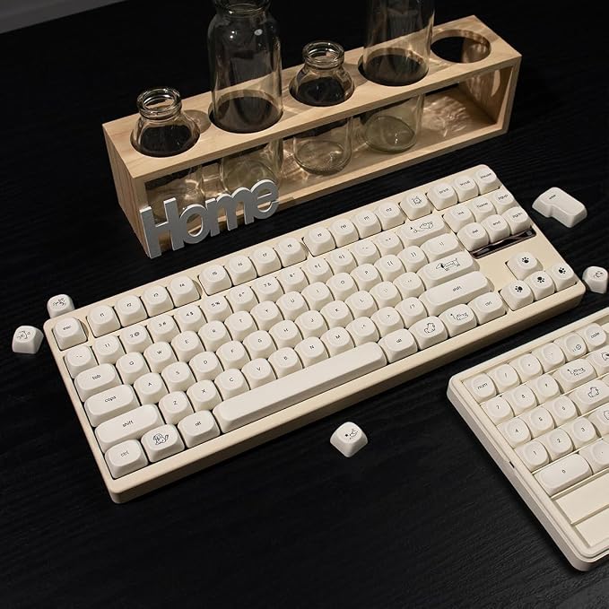MOA Profile Cute Dog Keycaps, 124 Keys PBT Keycaps Set, Minimalist White Keyboard Caps, Custom Dye Sublimation Key Caps for 61/64/68/84/87/100/104/108 Cherry MX Mechanical Keyboards
