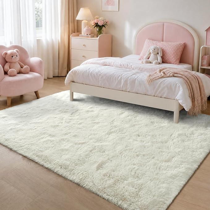 Zentavio Area Rugs for Living Room Small Carpet for Bedroom 3x5 Bedside Washable Soft Fluffy Shag Aesthetic Plush High Pile Throw Rug for Nursery Kids Room Dorm Room White