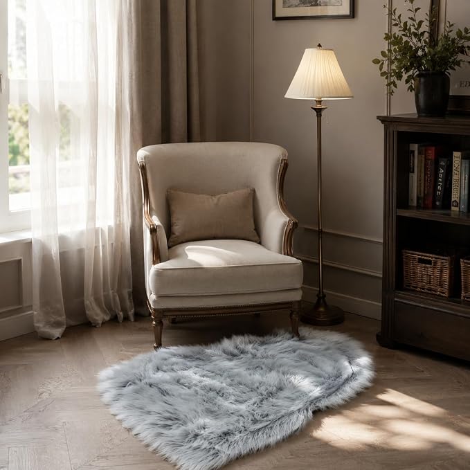 EasyJoy Faux Sheepskin Rug, Fluffy Faux Fur Rug, Ultra Soft Shag Area Rug with Non-Slip Backing for Bedroom, Living Room, Nursery, Kids Room(2 x 3 ft Sheepskin, Frosted Bottom Gray)