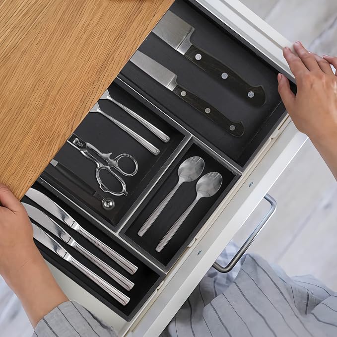 PRATIQUE Bamboo Drawer Organizer - Kitchen Utensil Organizer Silverware Tray Cutlery Holder，Office Desk Supplies and Accessories,12 * 5.9 * 2.6,Black