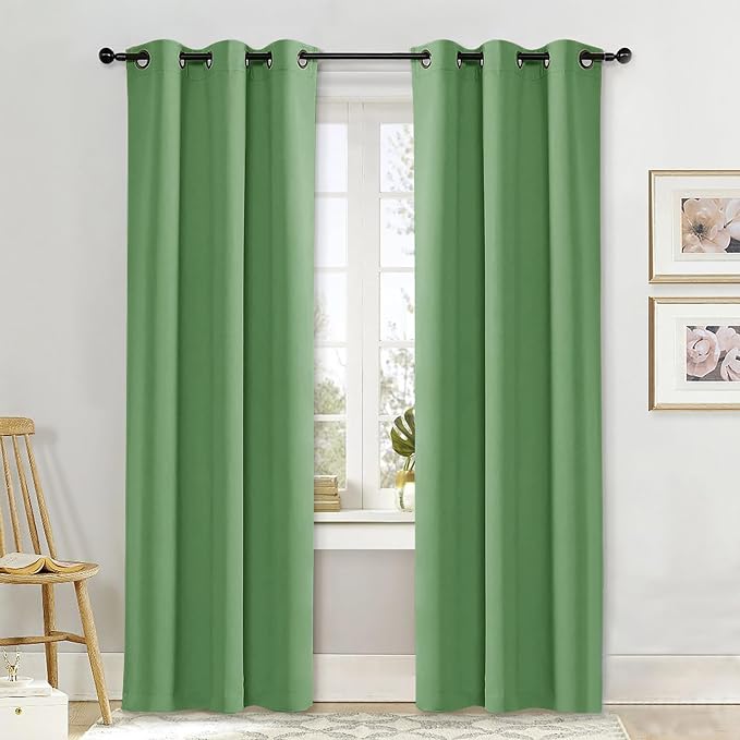 NICETOWN Curtain Blackout Drape Panel, Single Panel, 42 x 84 inch, Forest Green, 3 Pass Microfiber Noise Reducing Thermal Insulated Window Drapery with Grommet